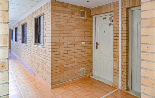 Nice Apartment In Oropesa With 2 Bedrooms