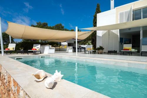 Villa Son Reynes Pool & Sea
