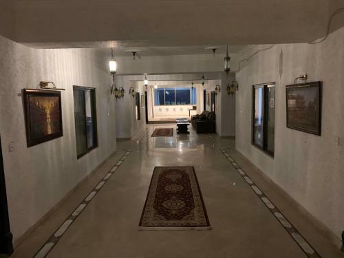 Posada The Nights Inn