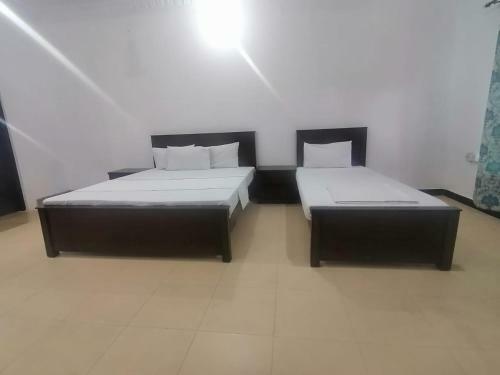 Hostal Lux Lounge Guest House