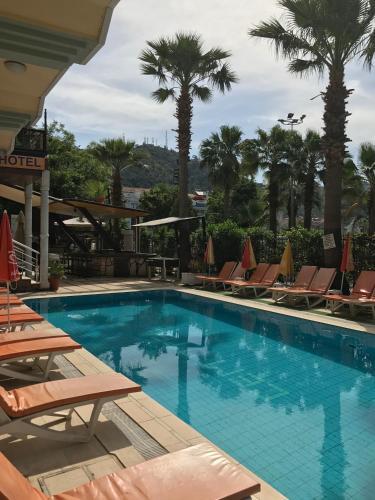 Yacht Marina Apart Hotel