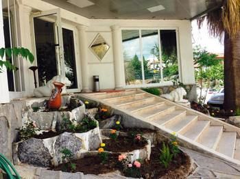 Kocak Hotel