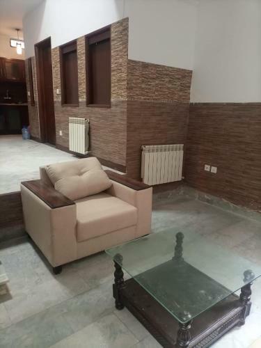 Hostal Awari Guest House