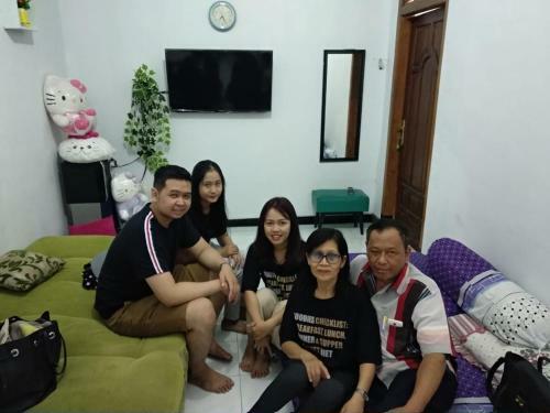 Hostal R2 Guest House