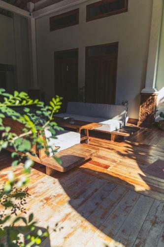 Adara Homestay
