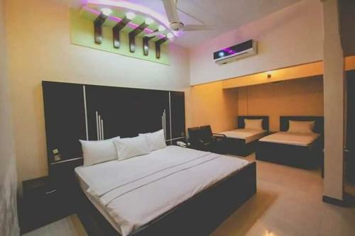 Hotel Raglia Guest House