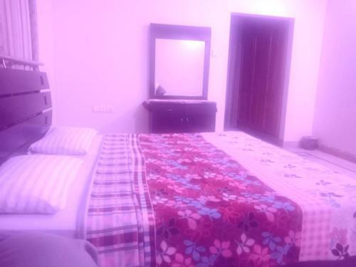Hostal Shayan Residency Guest House