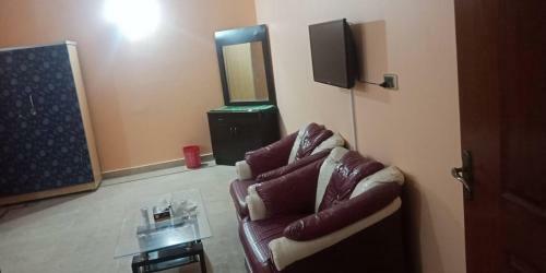 Hostal Shayan Residency Guest House
