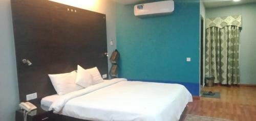 Hostal Hira Guest House