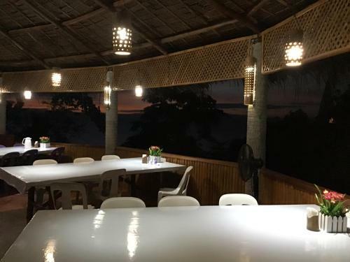 Hotel Cuestas Beach Resort And Restaurant