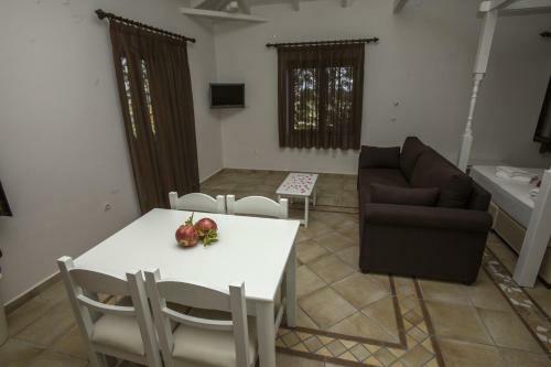 Kolokotronis Hotel