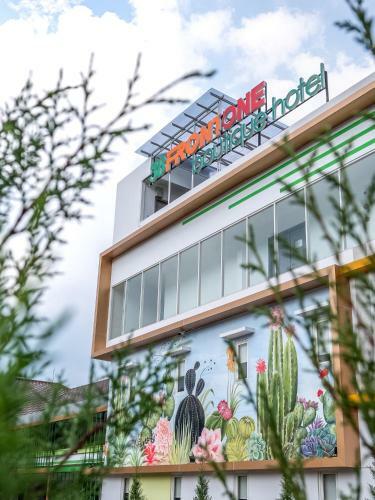 Hotel Three Eight Front One Boutique Batu Malang