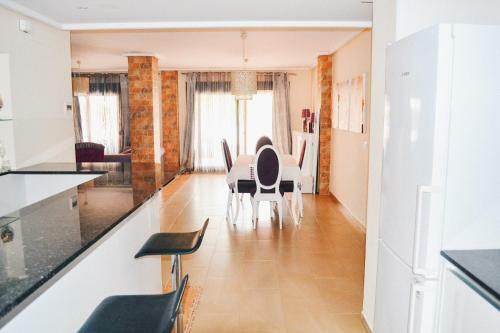 Apartamento Jardines de Las Marinas - Royal Suite
