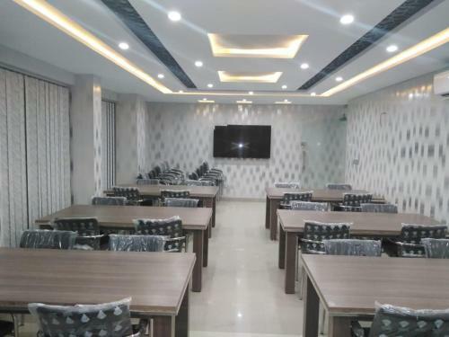 The Rich Hotel