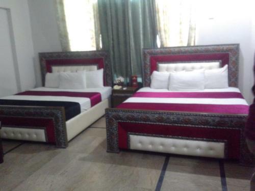 Hotel Days Inn Lahore