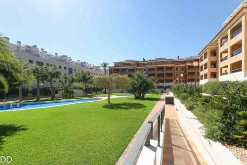 Apartamento Jardines de Las Marinas Premium