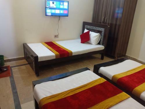 Second Home Hotel Lahore