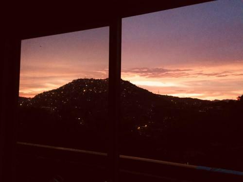 Apartamento D' Courtyards Peak-corner Pinestay - At Goshenland Baguio
