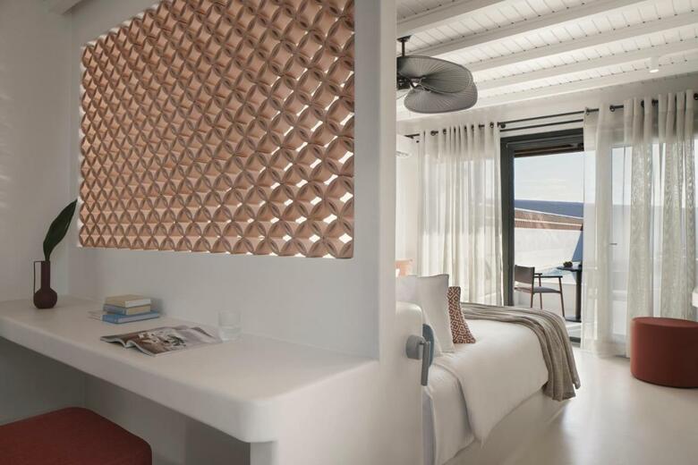 Minois Village Hotel & Spa