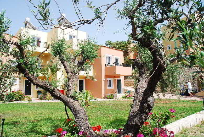 Golden Valantin Apartments