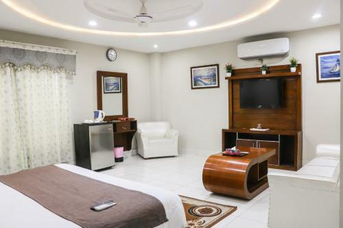 Hotel Crown Inn