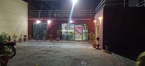 Hotel Paradise Plus