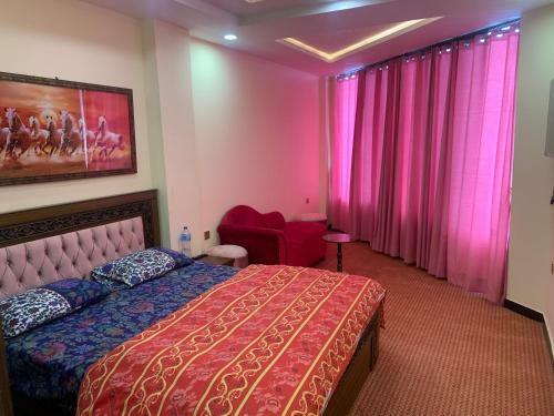 Hostal 7k Heights