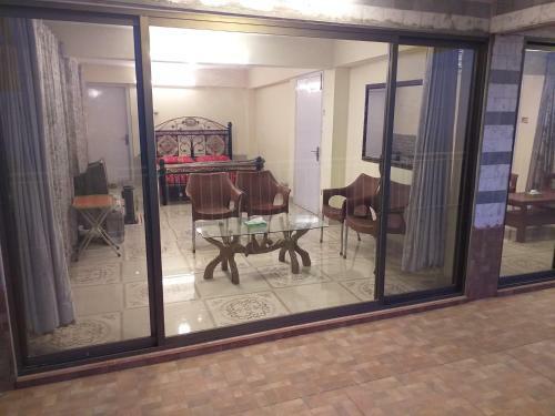Hostal Awesome Murree View, Honeymoon Suite Room