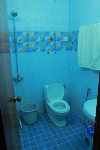 Hostal Alvadi Hotel