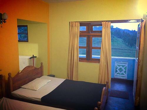 Lark Nest Hotel