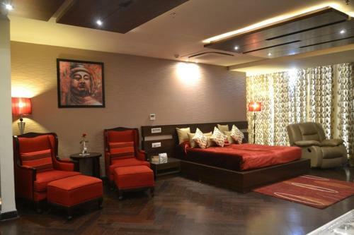 Hotel One Earth Avaas