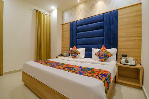 Fabhotel Diamond Villa