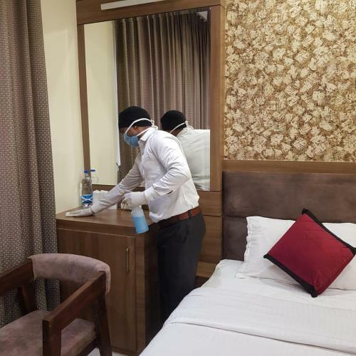 Hotel S.s Royal