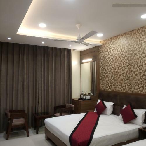 Hotel S.s Royal