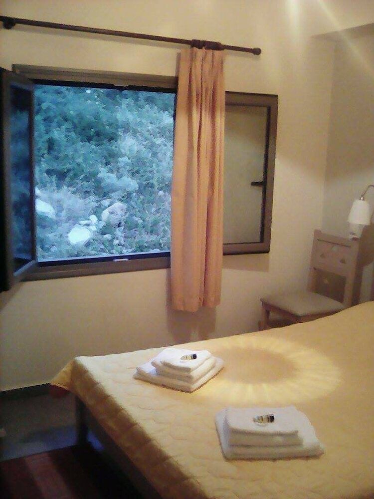 Hotel To Greki