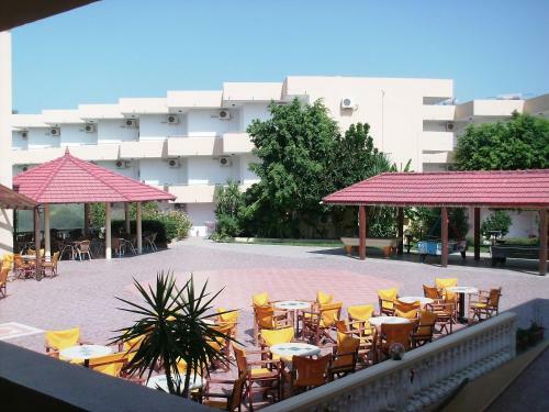 Aparthotel Fantasy Hotel