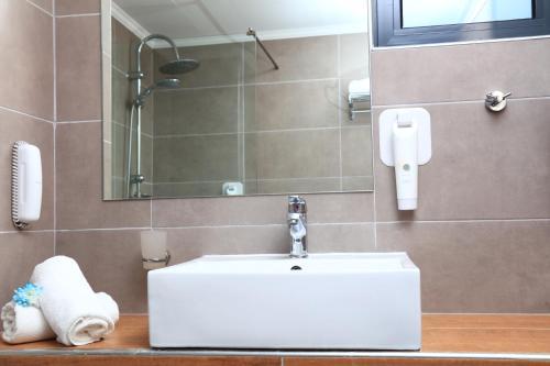Hotel Blue Bay Sunland Appts