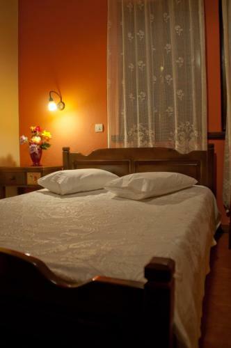 Hostal Haravgi