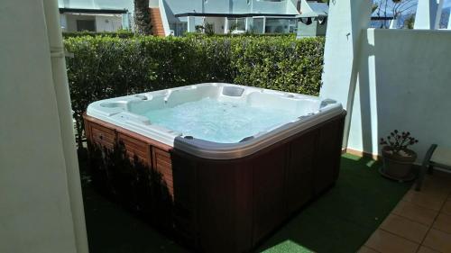 Exquisite 3 Bed Apartment With Private Jacuzzi