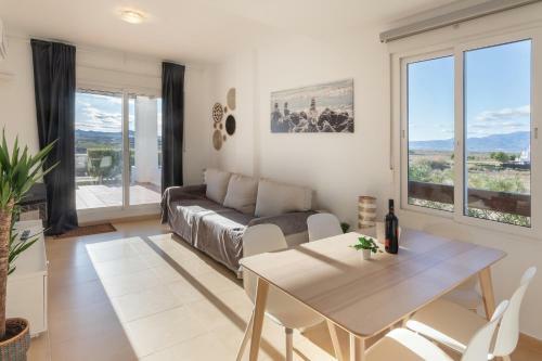 Luxe Apartment With Beautiful View