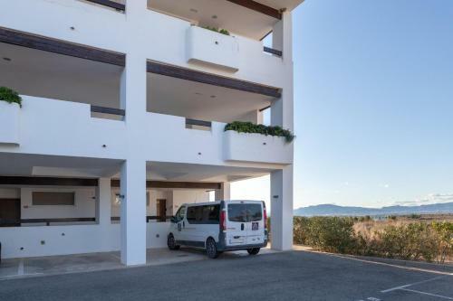 Luxe Apartment With Beautiful View
