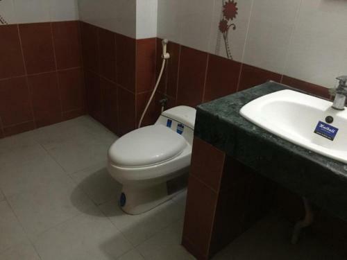 Zara?s Service Apartment
