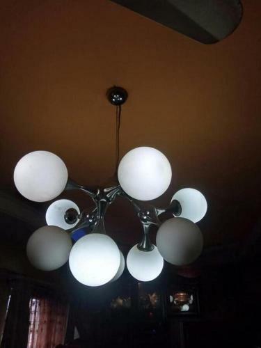 Zara?s Service Apartment
