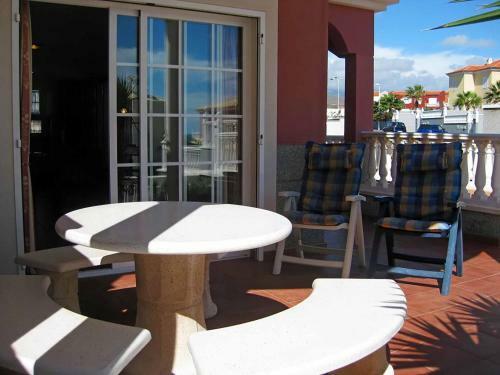 Las Dunas, Pretty 2 Bedroom Villa, Ocean Views, Pool And Wifi
