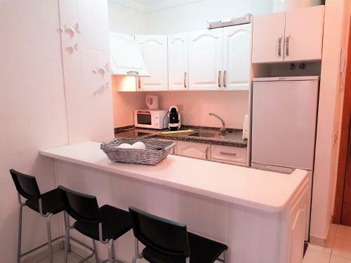 Apartamento M�dano Center! 2 Rooms, Near The Beach