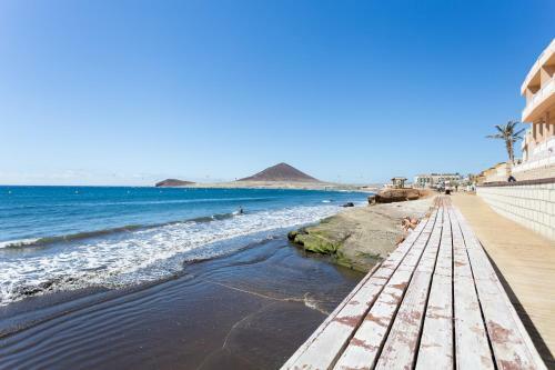 Home2book El M�dano Beach