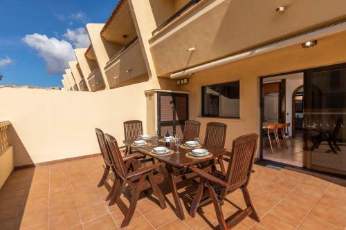 Carmen's Beach Villa - By Medano4you