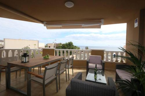 Apartamento El Medano - La Perla C004