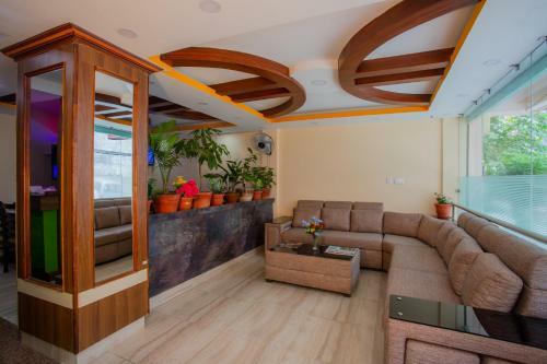 Hotel Maheshwor