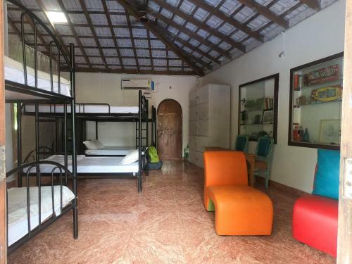 Hotel Anjoned Hostel & Cafe